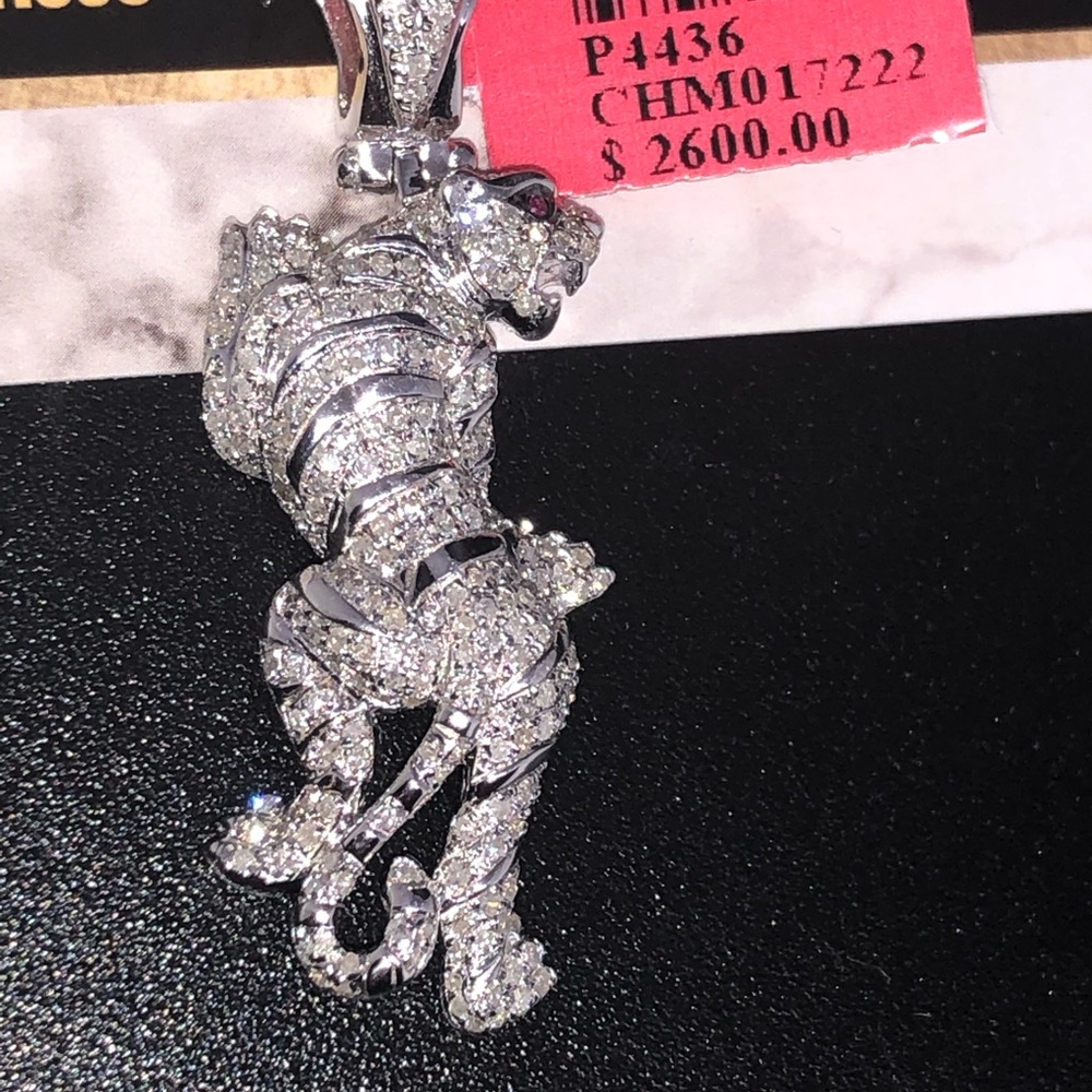 Mesmerizing REAL DIAMOND Custom tiger pendant WOW! - Picture 11 of 15